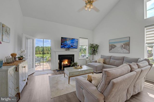 120 BRIDGE BLVD, Eastampton, NJ 08060