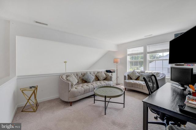 120 BRIDGE BLVD, Eastampton, NJ 08060