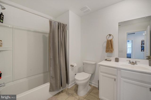 120 BRIDGE BLVD, Eastampton, NJ 08060