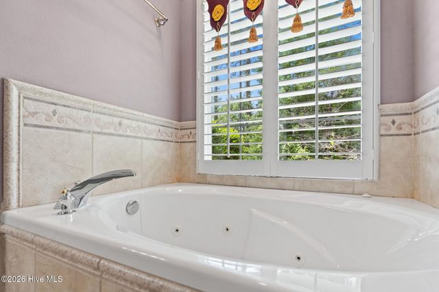 8872 Broughton Place NW, Calabash, NC 28467