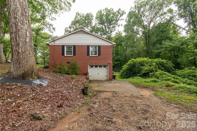 938 Forest Drive, Lancaster, SC 29720