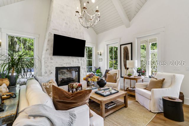 29 Lawton St, Bluffton, SC 29910