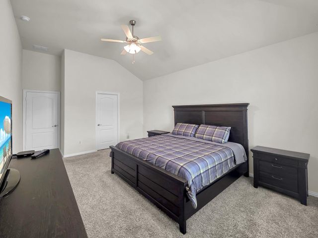 398 Shoreview Drive, Conroe, TX 77303