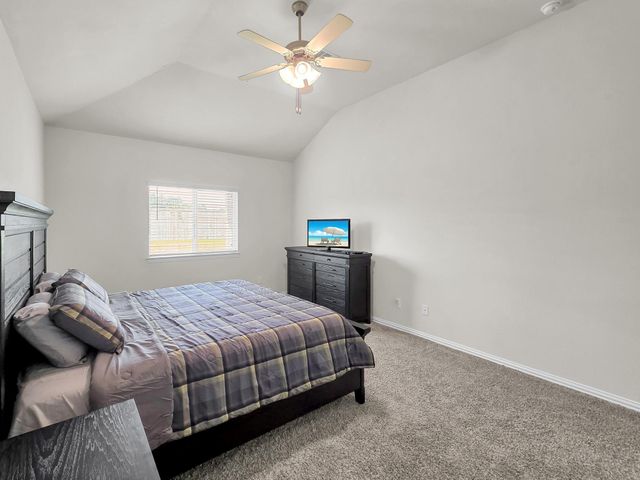 398 Shoreview Drive, Conroe, TX 77303