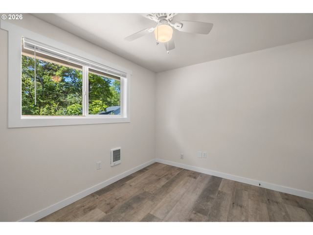 2405 Ne 110TH Ave, Vancouver, WA 98684