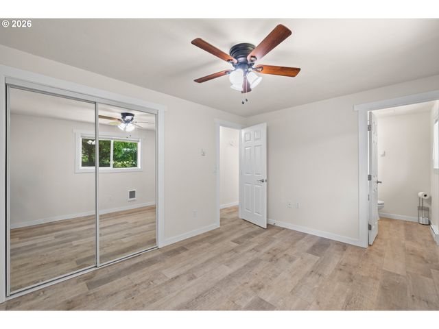 2405 Ne 110TH Ave, Vancouver, WA 98684
