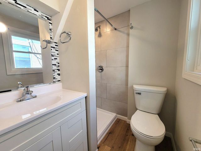 733 E Bronson Street, South Bend, IN 46601