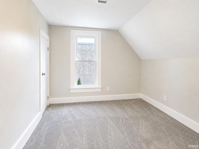 733 E Bronson Street, South Bend, IN 46601