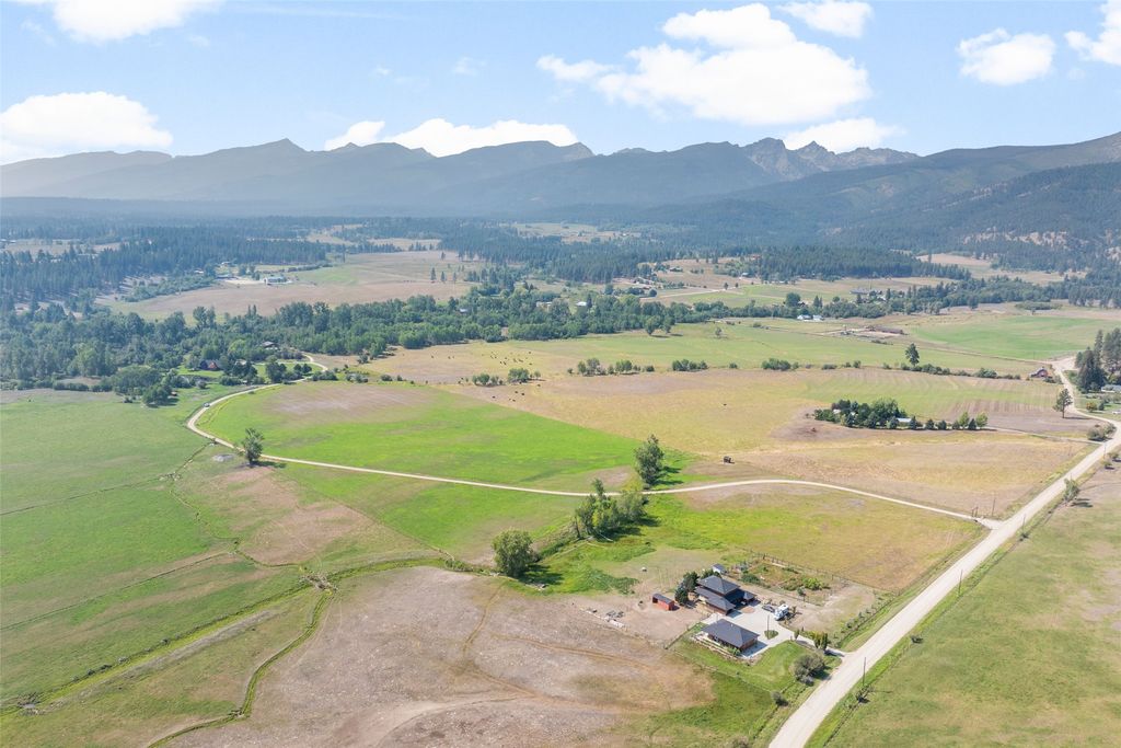 635 Sweathouse Creek Road, Victor, MT 59875 photo 11