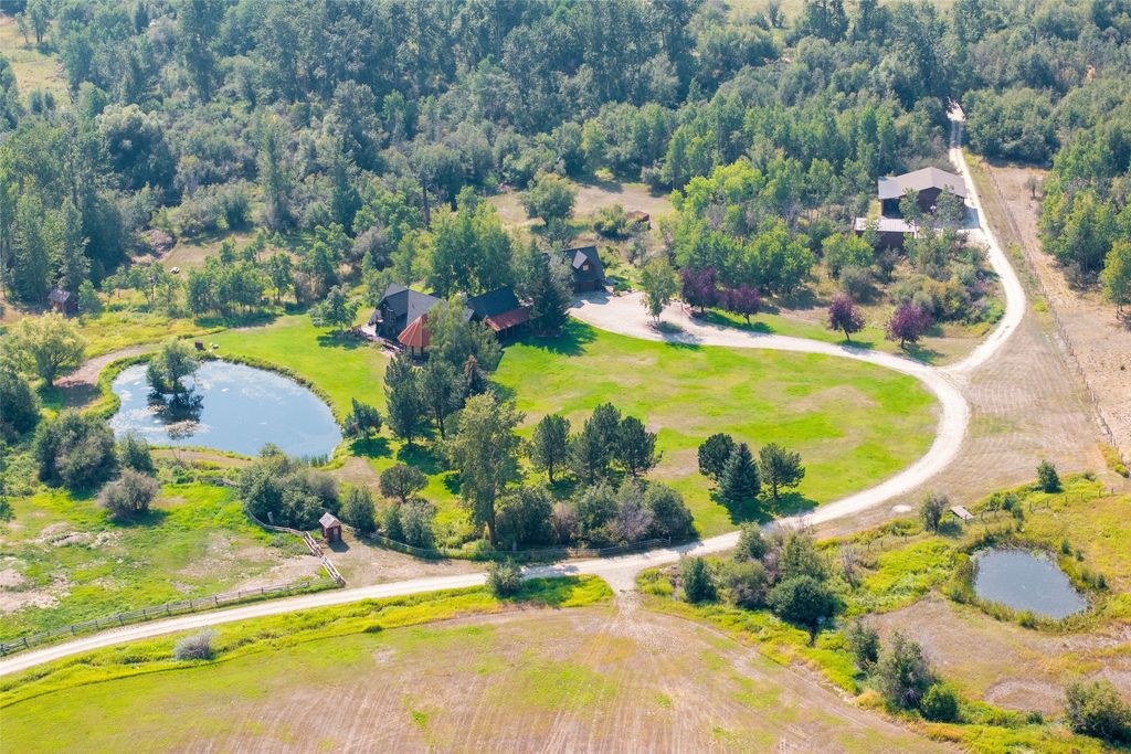 635 Sweathouse Creek Road, Victor, MT 59875 photo 13