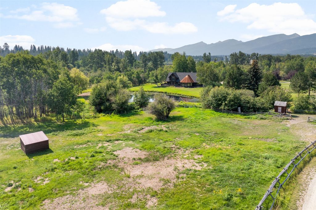 635 Sweathouse Creek Road, Victor, MT 59875 photo 14