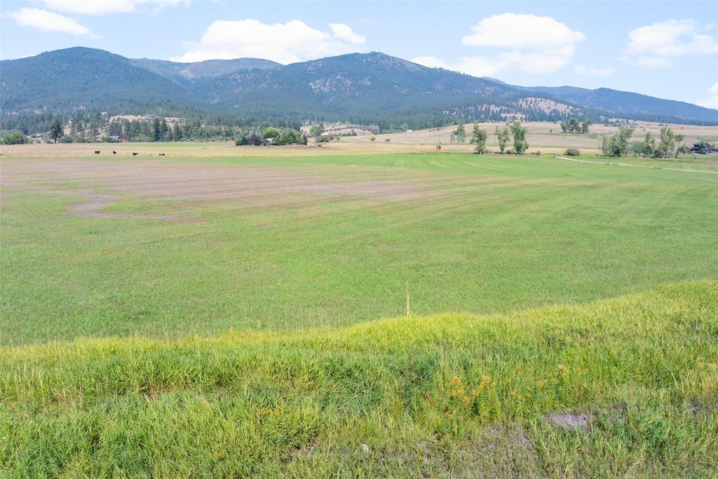 635 Sweathouse Creek Road, Victor, MT 59875 photo 15