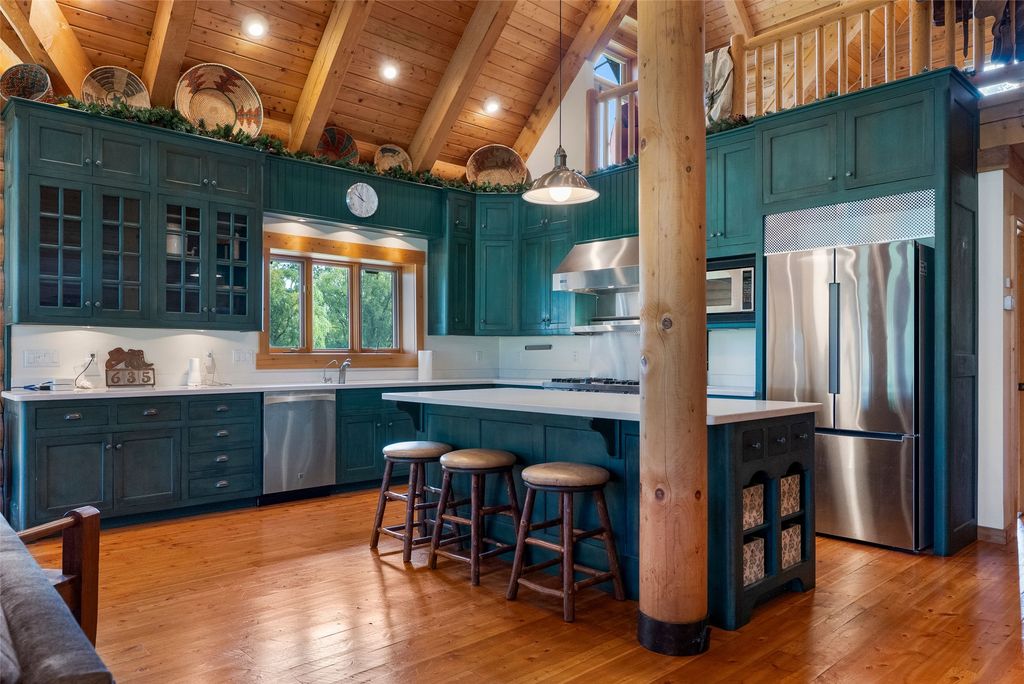 635 Sweathouse Creek Road, Victor, MT 59875 photo 24