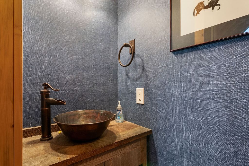 635 Sweathouse Creek Road, Victor, MT 59875 photo 34