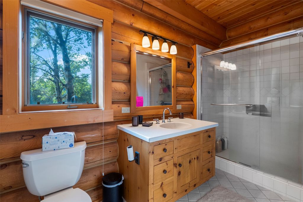 635 Sweathouse Creek Road, Victor, MT 59875 photo 37