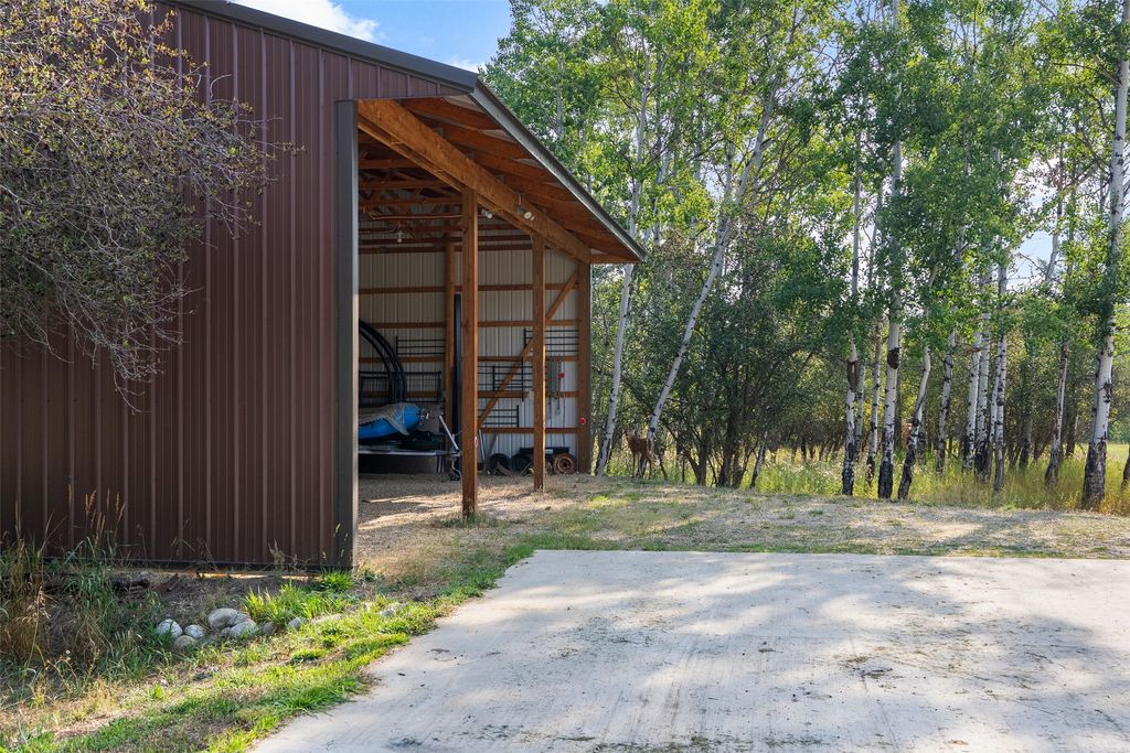 635 Sweathouse Creek Road, Victor, MT 59875 photo 66