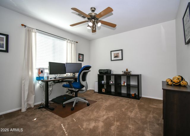 519 E HIDDENVIEW Drive, Phoenix, AZ 85048