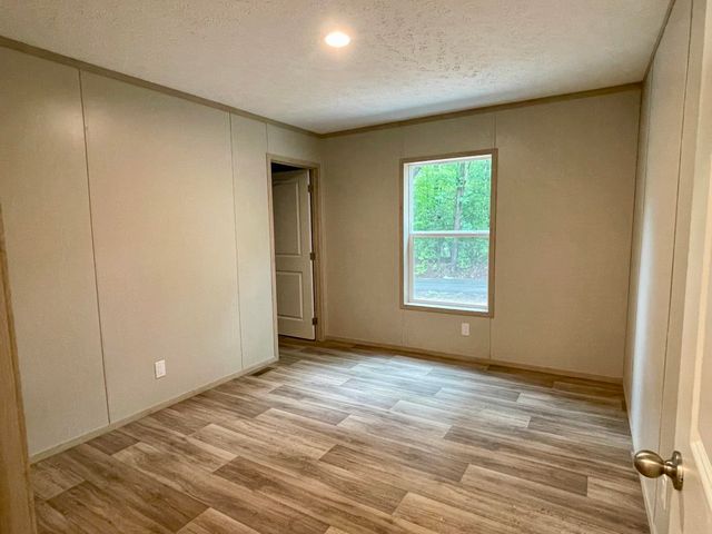 399 Charles Street, Enoree, SC 29335