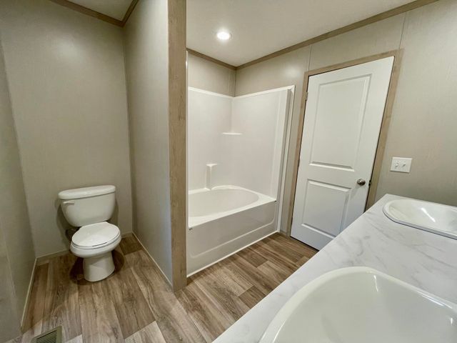 399 Charles Street, Enoree, SC 29335