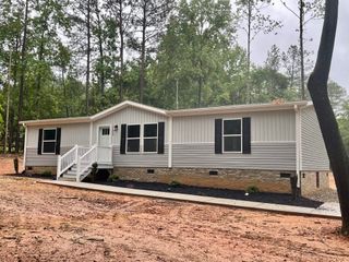 399 Charles Street, Enoree, SC 29335