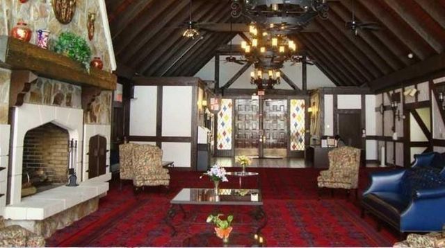 3750 Inverrary Drive 2K, Lauderhill, FL 33319