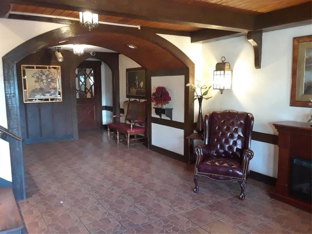 3750 Inverrary Drive 2K, Lauderhill, FL 33319