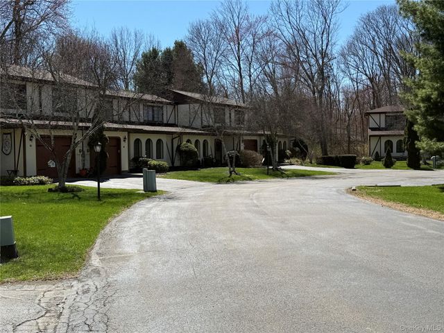 119 Stringham Road 37, Lagrangeville, NY 12540