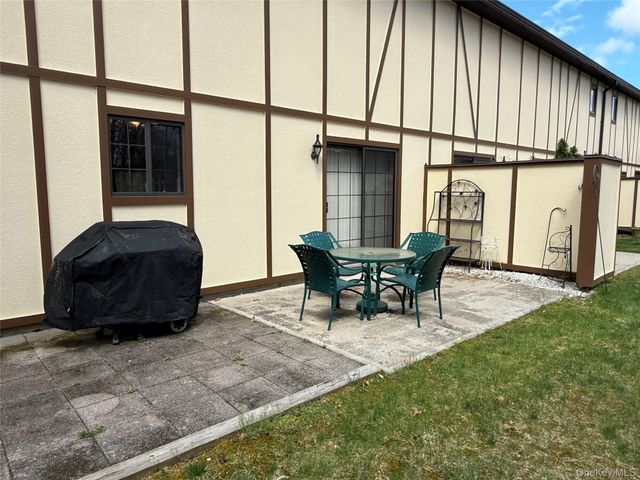 119 Stringham Road 37, Lagrangeville, NY 12540