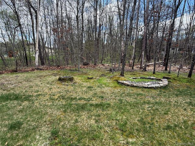 119 Stringham Road 37, Lagrangeville, NY 12540