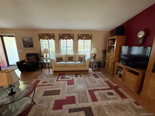 119 Stringham Road 37, Lagrangeville, NY 12540