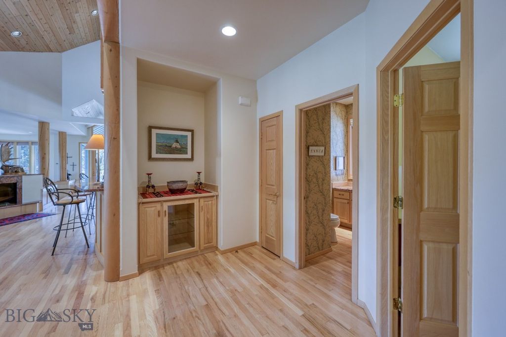 450 Crown Butte Road, Big Sky, MT 59716 photo 18