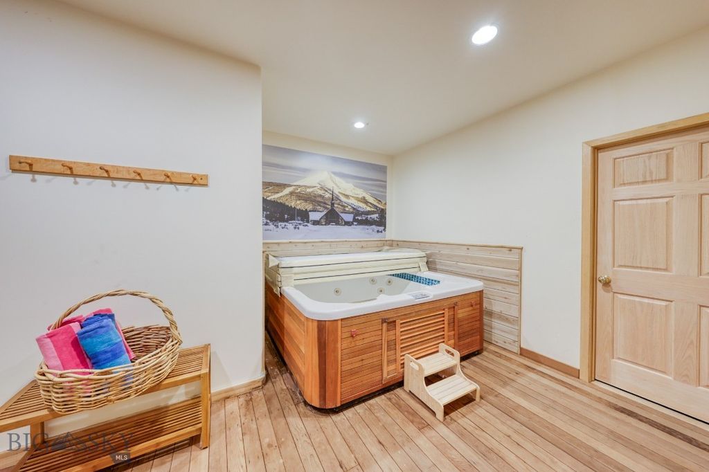 450 Crown Butte Road, Big Sky, MT 59716 photo 45