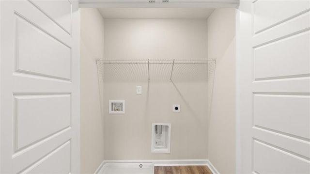 121 Kenmore Circle, Perry, GA 31069
