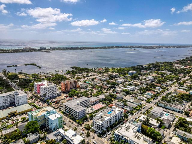 108 Lake Avenue 202, Lake Worth Beach, FL 33460