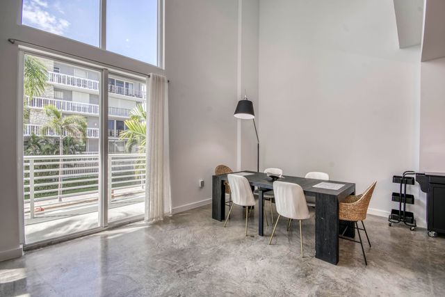 108 Lake Avenue 202, Lake Worth Beach, FL 33460