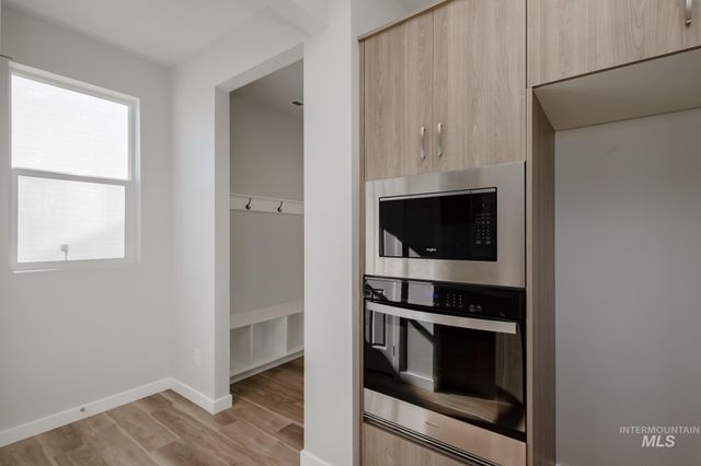 1645 Dyer St, Middleton, ID 83644