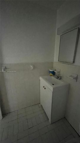 5200 NW 16th Street, Lauderhill, FL 33313