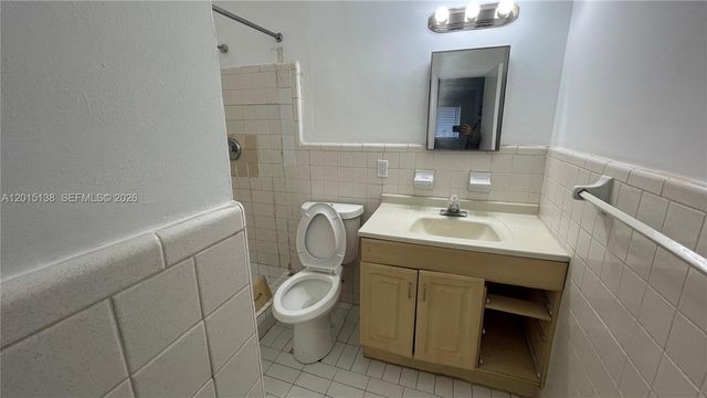 5200 NW 16th Street, Lauderhill, FL 33313