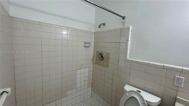 5200 NW 16th Street, Lauderhill, FL 33313