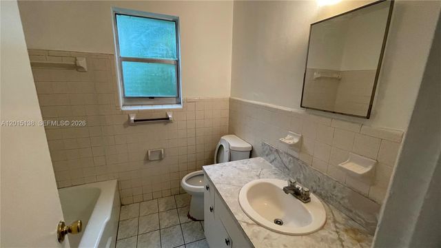 5200 NW 16th Street, Lauderhill, FL 33313