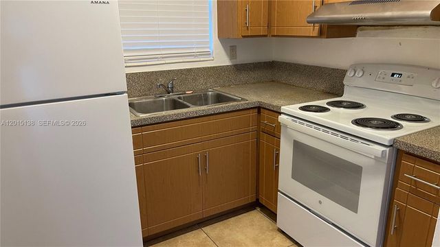5200 NW 16th Street, Lauderhill, FL 33313