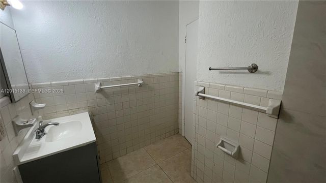 5200 NW 16th Street, Lauderhill, FL 33313