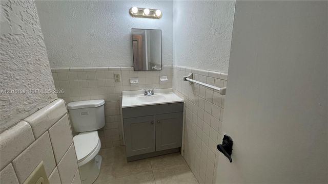 5200 NW 16th Street, Lauderhill, FL 33313