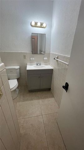 5200 NW 16th Street, Lauderhill, FL 33313