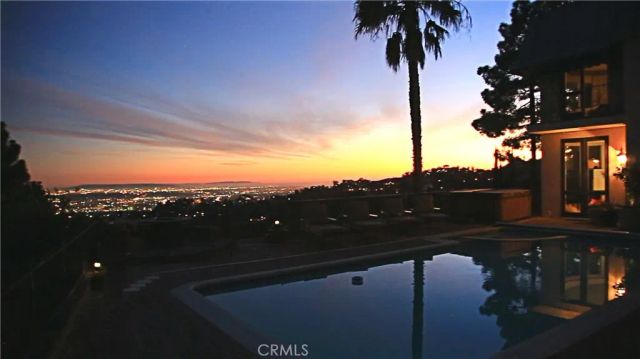 7930 Vulcan Drive, Los Angeles, CA 90046