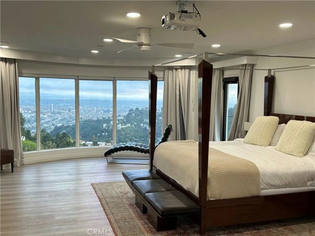 7930 Vulcan Drive, Los Angeles, CA 90046