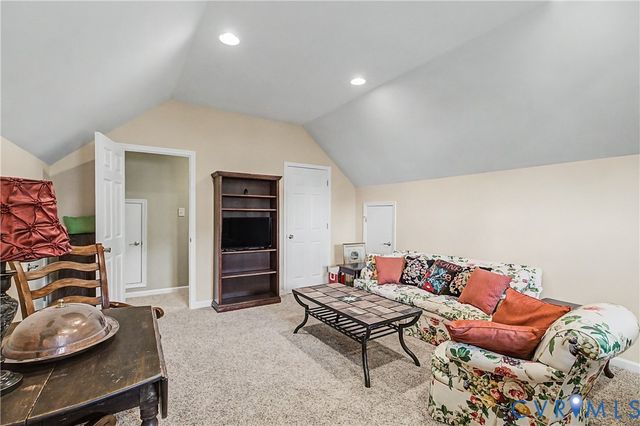 14424 Dampier Dr, Chester, VA 23831