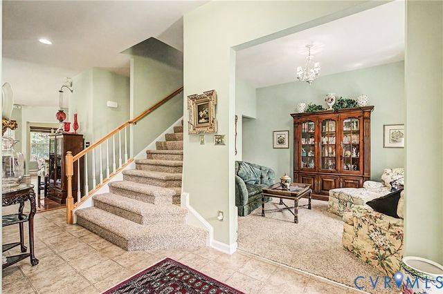 14424 Dampier Dr, Chester, VA 23831