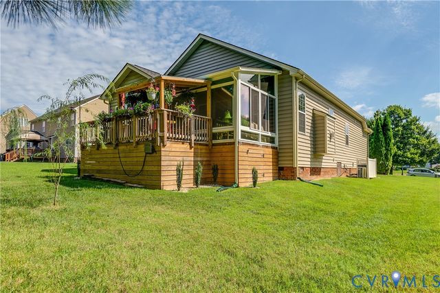 14424 Dampier Dr, Chester, VA 23831