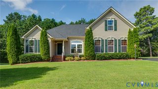14424 Dampier Dr, Chester, VA 23831